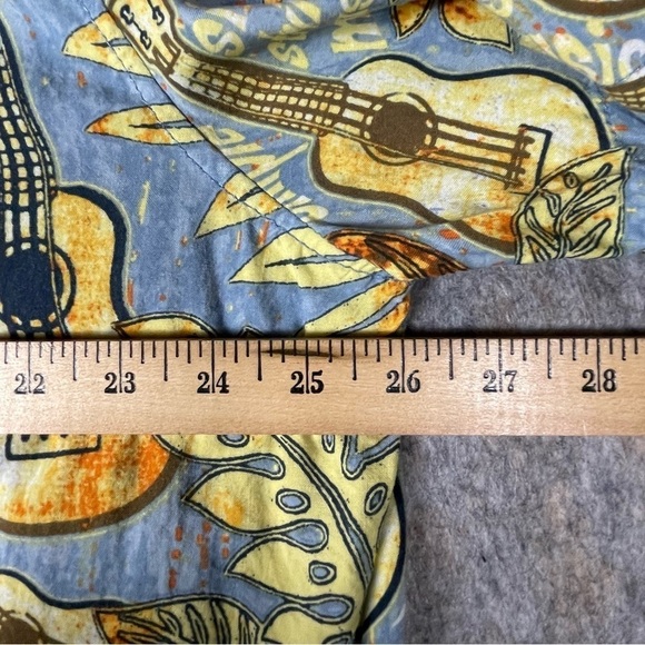 Margaritaville Floral Guitar Hawaiian Jimmy Buffet Button Up Shirt - Sz XXL - Picture 14 of 15